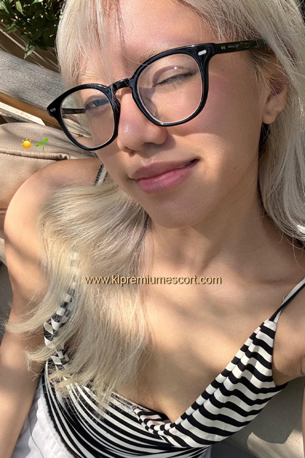 KL Escort - Amira - Malay